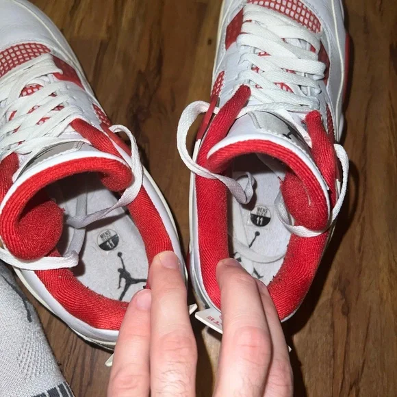 Air Jordan 4 White and Red Sneakers - Picture 5 of 5